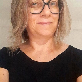 Cristiane Tavares