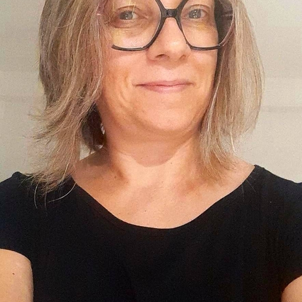 Curador Quindim Cristiane Tavares