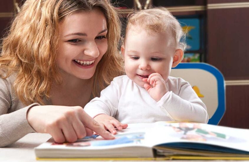 A importância da leitura para bebês