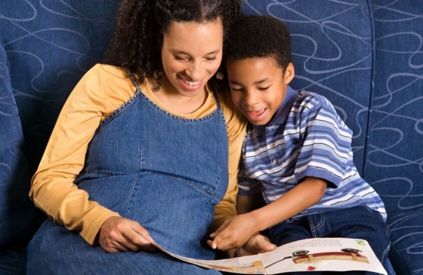 Seu filho diz que ler é chato? A resposta pode estar nos desafios da leitura autônoma