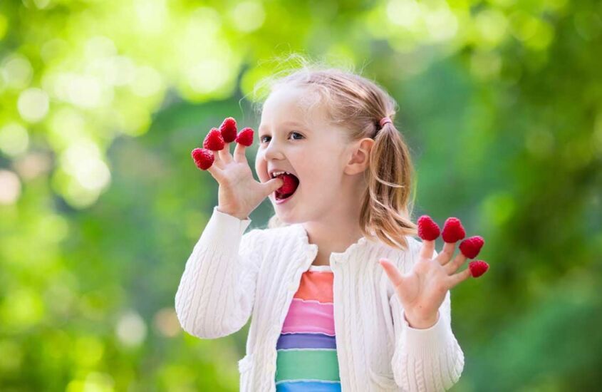 Como aumentar a imunidade infantil? Conheça 9 alimentos indispensáveis