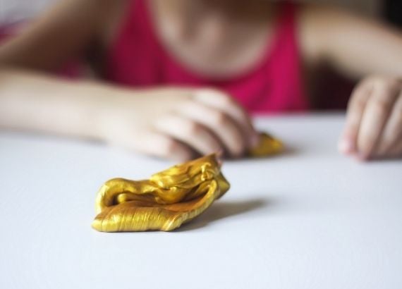 Como fazer slime em casa. 7 receitas imperdiveis para fazer slime caseiro facil