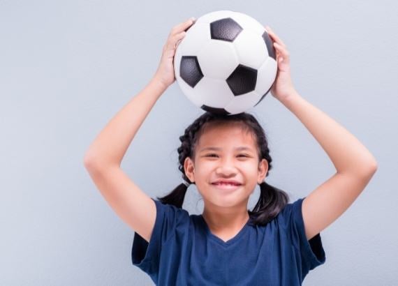 Futebol é jogo para meninas sim - Blog Saúde Infantil