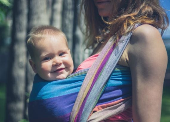quais são os benefícios do sling para bebês