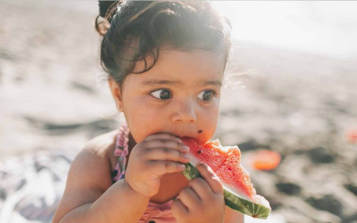Como identificar a seletividade alimentar como problema nas criancas capa