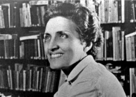 15 poemas de Cecília Meireles para crianças 6 Imagem em preto e branco da poeta Cecília Meireles