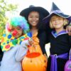 10 atividades e brincadeiras de Halloween para fazer em casa ou na escola