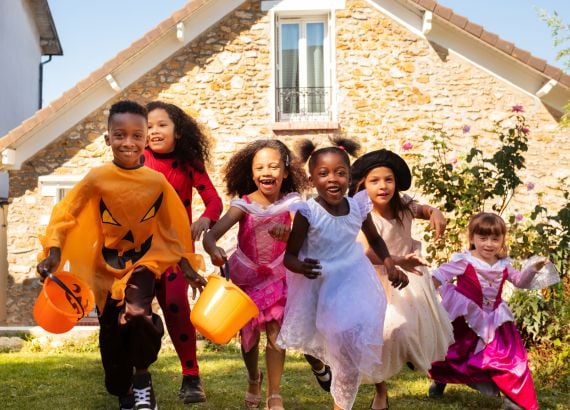 10 atividades e brincadeiras de Halloween para fazer em casa ou na escola meio6