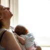 Os desafios da maternidade solo no Brasil