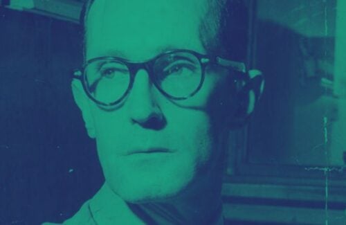 Dia Nacional do Poeta 8 autores de poesia Carlos Drummond de Andrade
