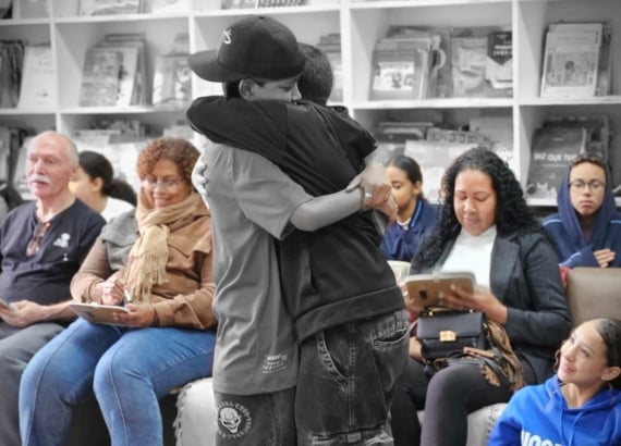 Slam: entenda como as batalhas de poesia podem aproximar crianças e jovens da literatura 3 Slam