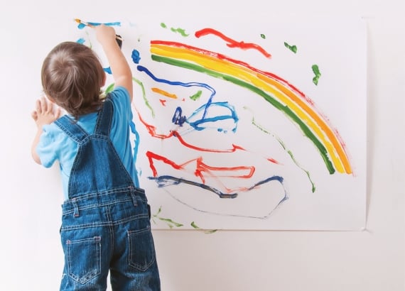 8 brincadeiras para aguçar o lado artístico da criança 3 Brincadeiras artísticas