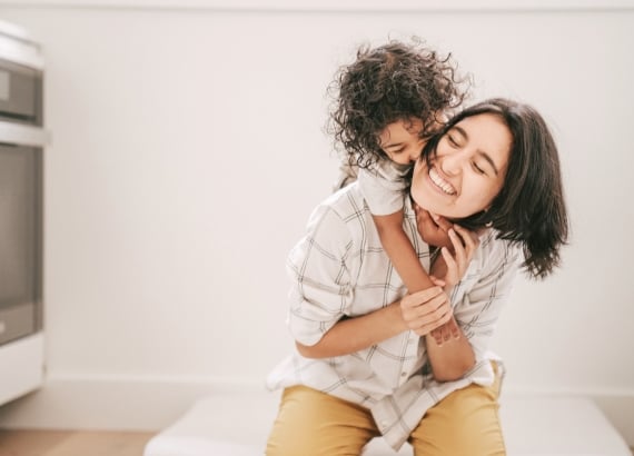 Mãe, você está se saindo muito bem: 10 motivos para parar de se sentir insuficiente 1 Motivos para você parar de se sentir insuficiente